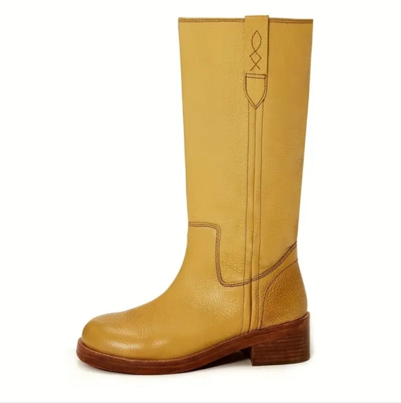 NEW! Women’s Tall Campus Boots - Picture 6 of 9